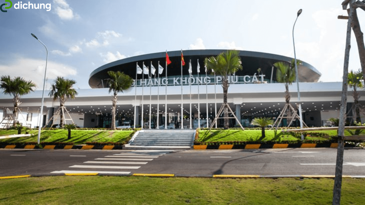3 loại xe đón sân bay Phù Cát tiện lợi và dễ đón nhất