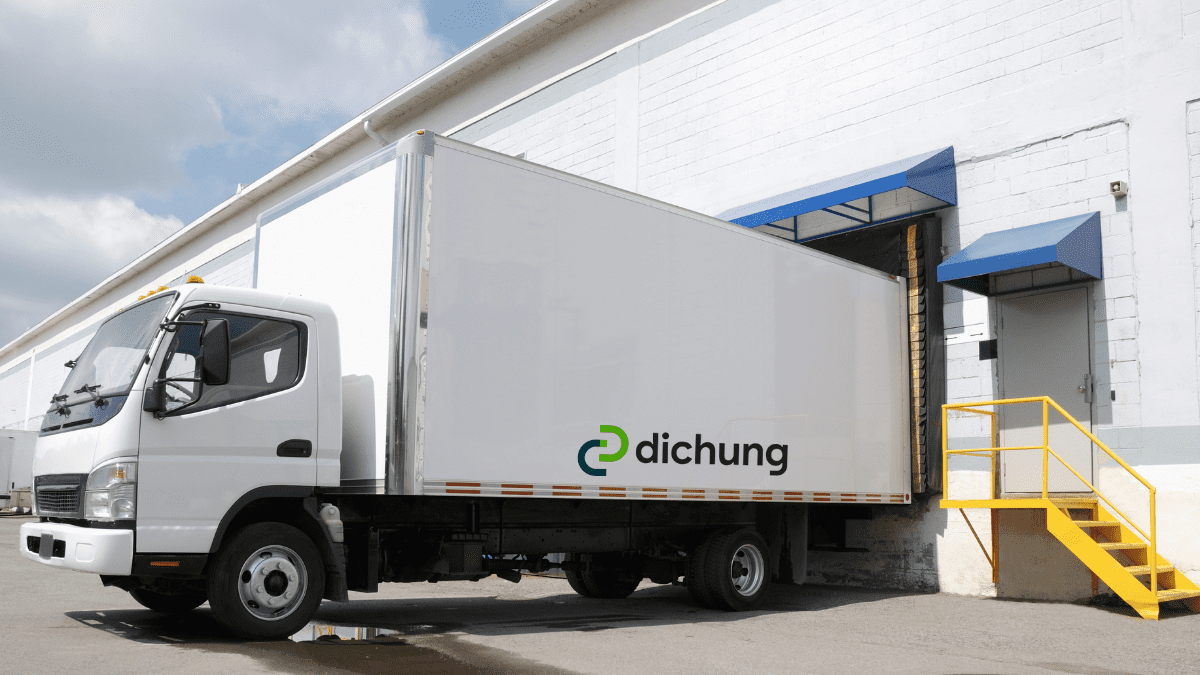 Dịch vụ taxi tải chở hàng hóa giá rẻ: Lấy hàng tận nơi – giao tận tay!