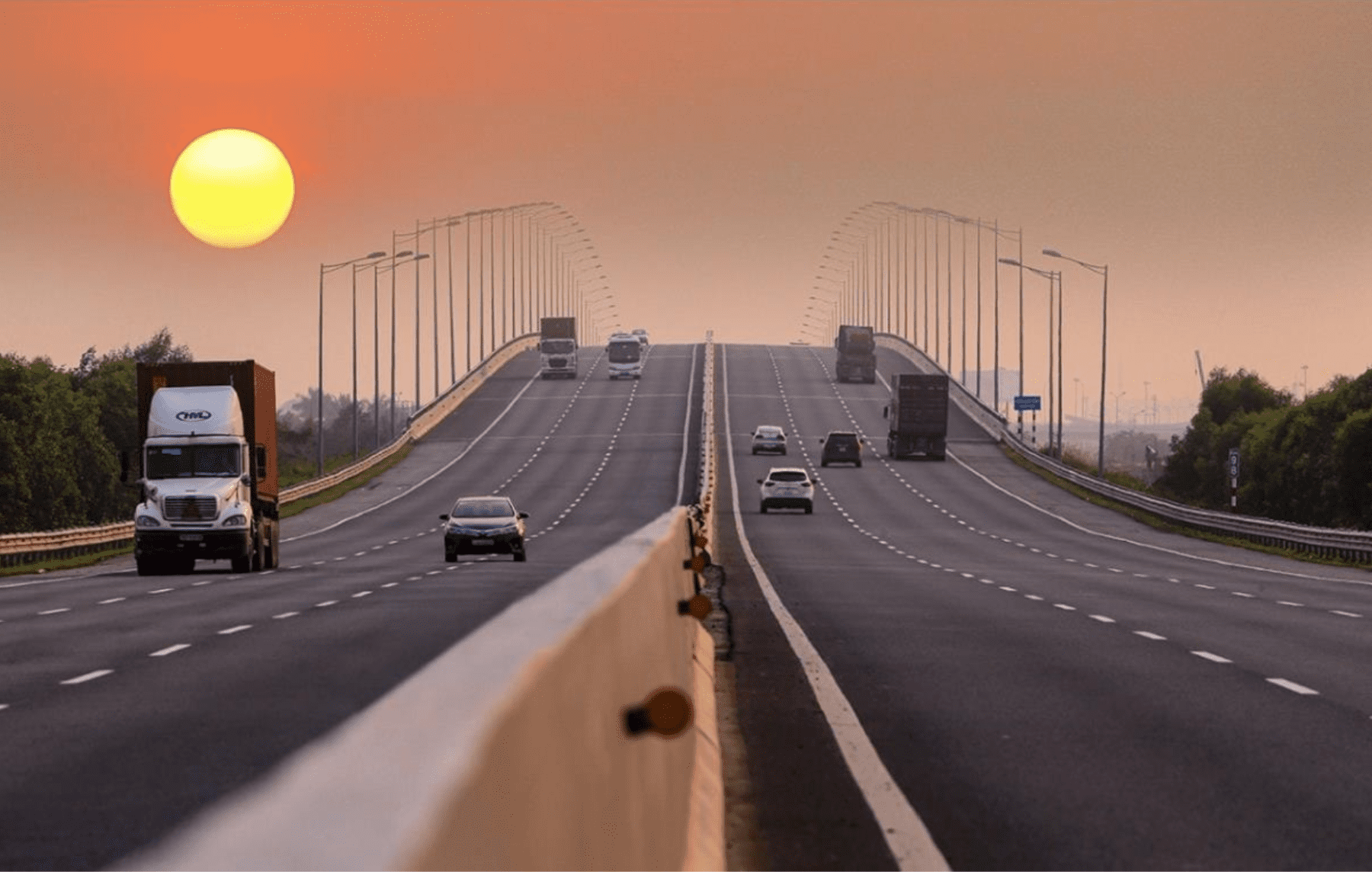 Hà Nội – Hải Phòng: Hành trình kết nối hai thành phố năng động