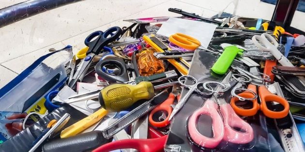 Các hành lý cấm bị tịch thu Các hành lý cấm bị tịch thu